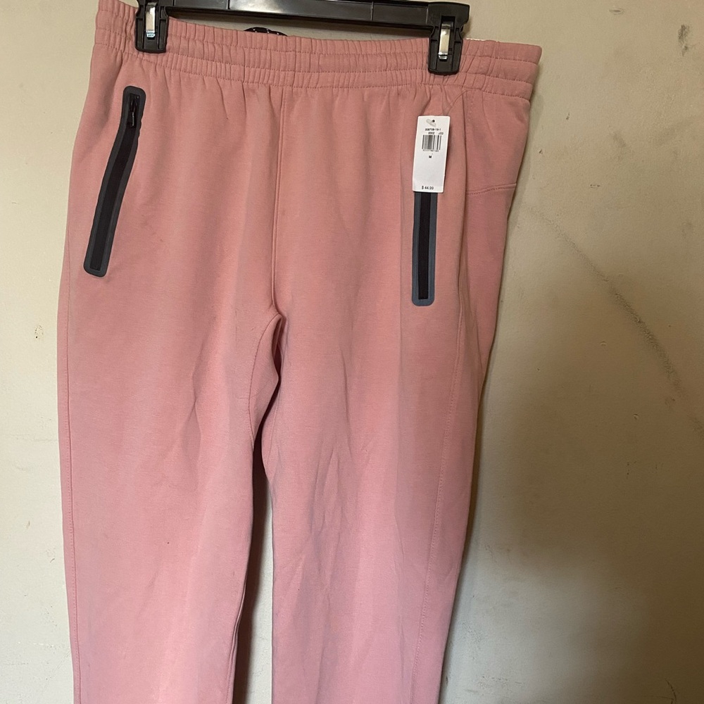 Brand New Women Old Navy joggers M